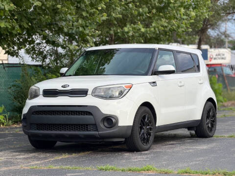 2019 Kia Soul Base FWD photo