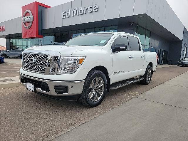 2018 Nissan Titan SV RWD photo