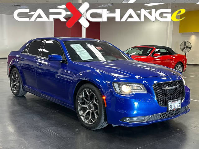 2018 Chrysler 300 300S RWD photo