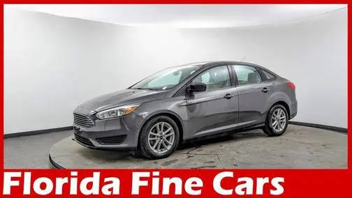 2018 Ford Focus SE FWD photo