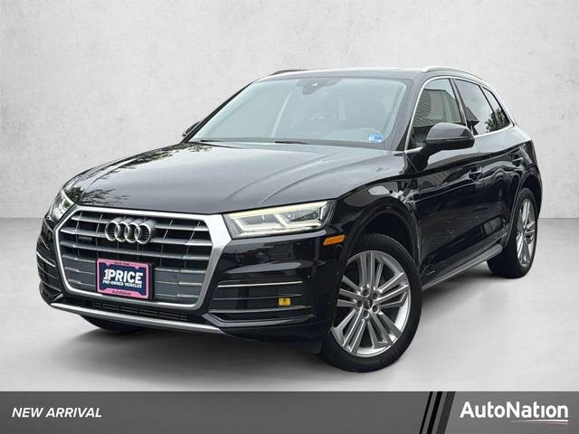 2018 Audi Q5 Tech Premium Plus AWD photo