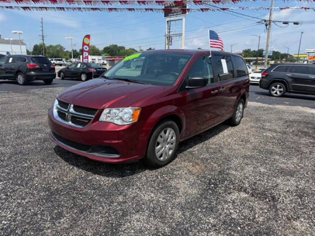 2019 Dodge Grand Caravan SE FWD photo