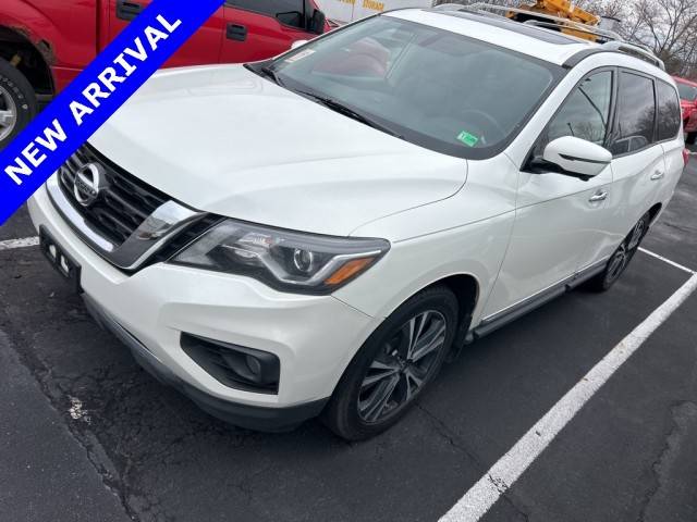 2018 Nissan Pathfinder Platinum 4WD photo