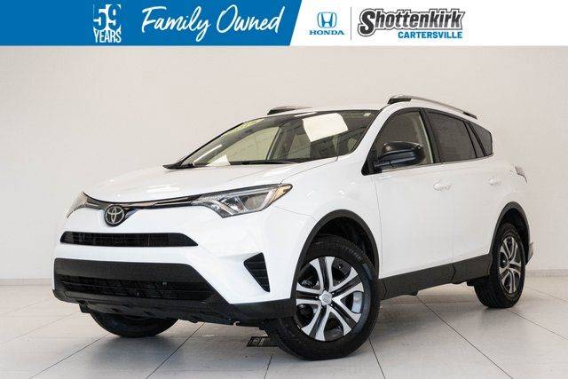 2018 Toyota RAV4 LE FWD photo