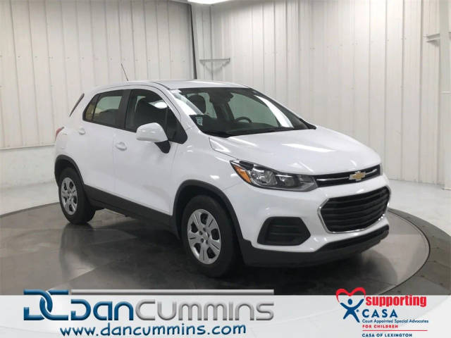 2019 Chevrolet Trax LS FWD photo
