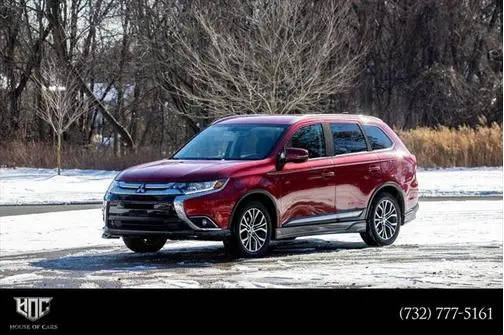 2018 Mitsubishi Outlander SEL FWD photo