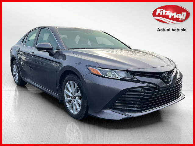 2018 Toyota Camry LE FWD photo