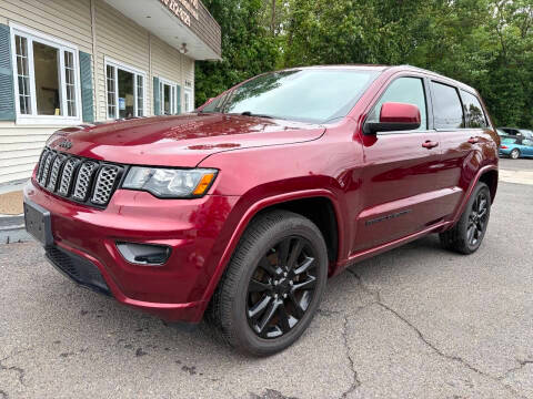 2018 Jeep Grand Cherokee Altitude 4WD photo