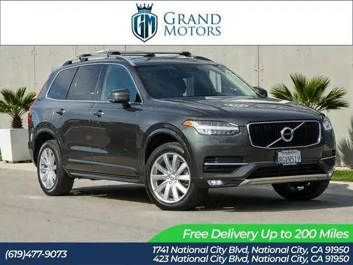 2018 Volvo XC90 Momentum AWD photo