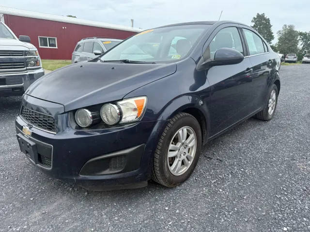 2015 Chevrolet Sonic LT FWD photo