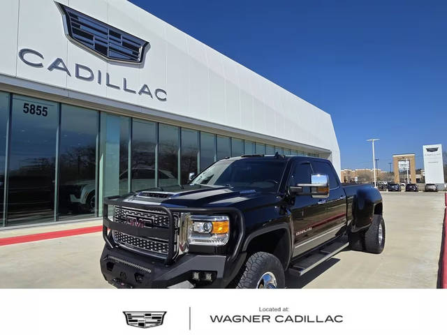 2019 GMC Sierra 3500HD Denali 4WD photo