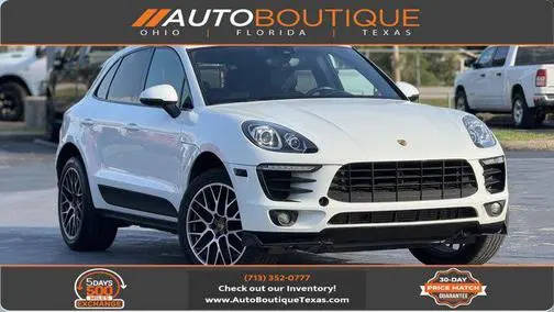 2018 Porsche Macan AWD photo