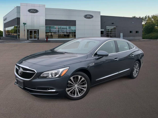 2019 Buick LaCrosse Essence FWD photo