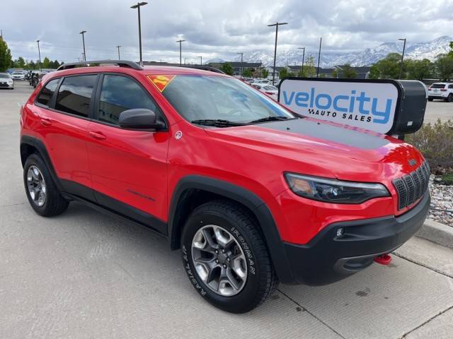 2019 Jeep Cherokee Trailhawk 4WD photo