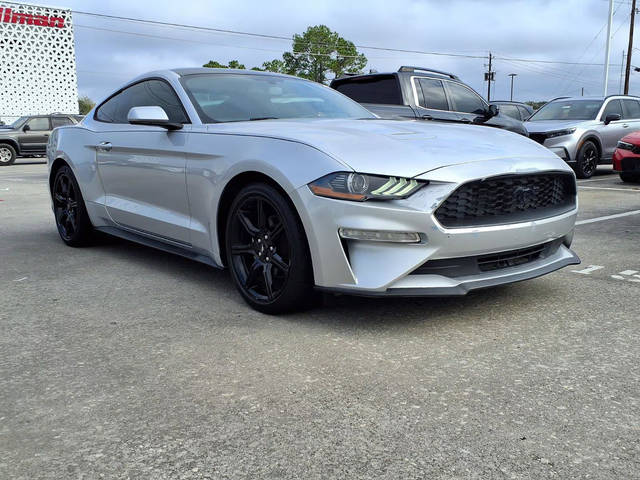 2019 Ford Mustang EcoBoost RWD photo