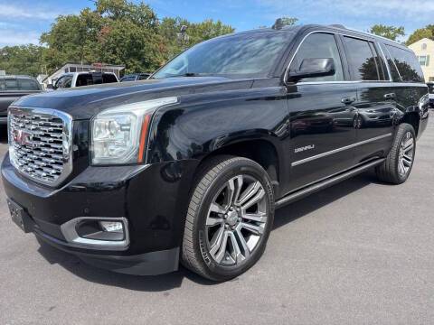 2019 GMC Yukon XL Denali 4WD photo