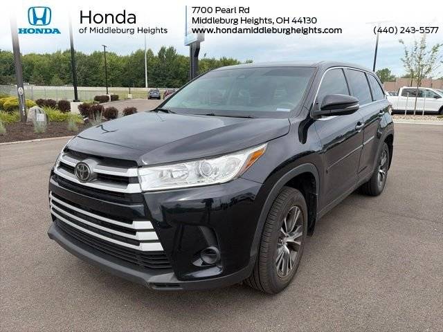 2018 Toyota Highlander LE AWD photo
