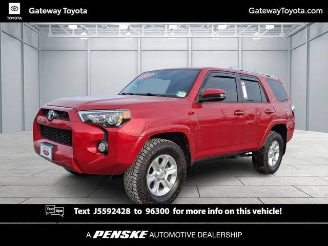 2018 Toyota 4Runner SR5 4WD photo