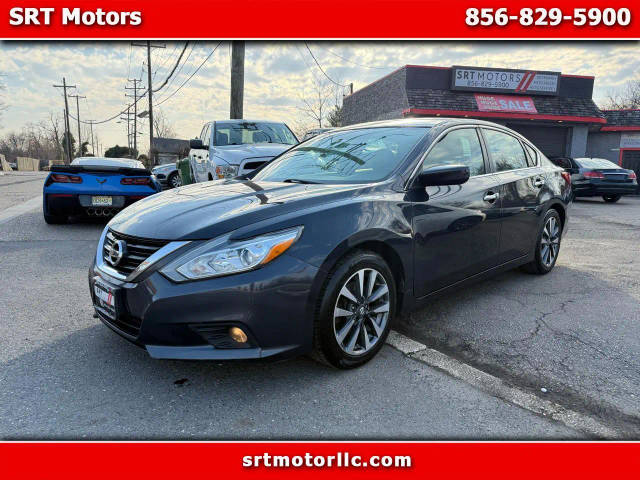 2017 Nissan Altima 2.5 SV FWD photo