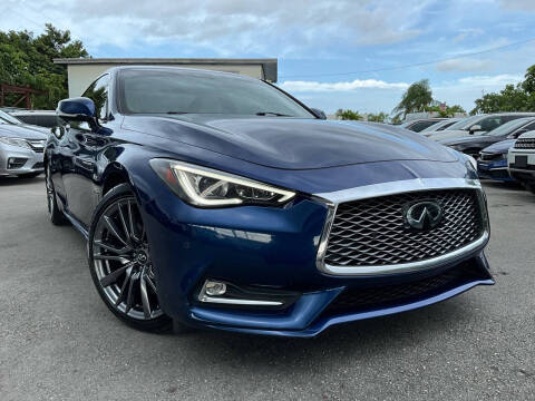 2017 Infiniti Q60 Red Sport 400 AWD photo