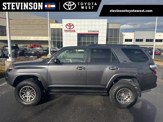 2018 Toyota 4Runner SR5 Premium 4WD photo