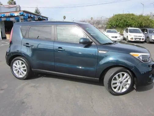 2018 Kia Soul + FWD photo