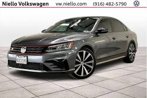 2018 Volkswagen Passat V6 GT FWD photo