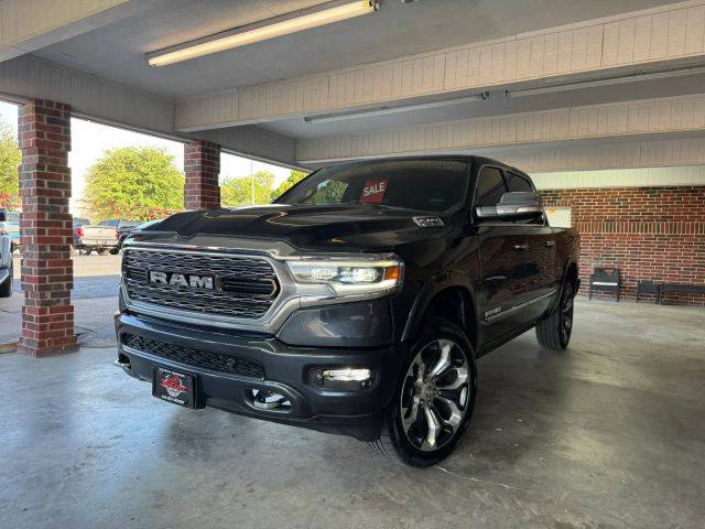 2019 Ram 1500 Limited 4WD photo