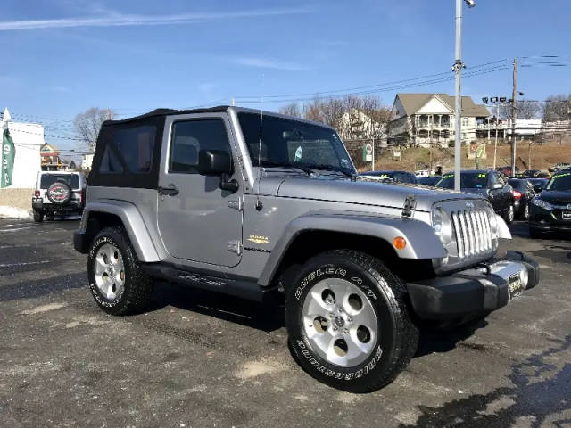 2015 Jeep Wrangler Sahara 4WD photo