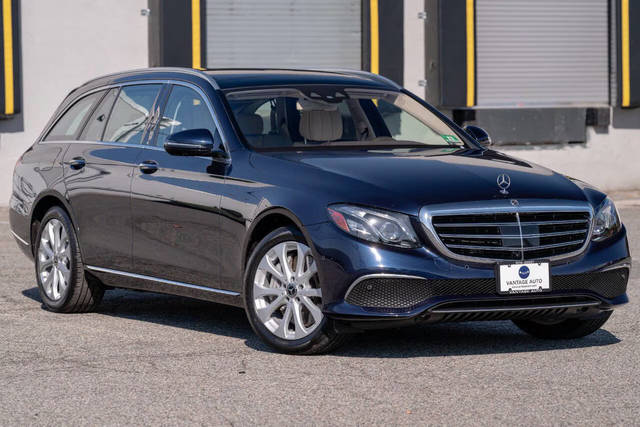 2018 Mercedes-Benz E-Class E 400 AWD photo