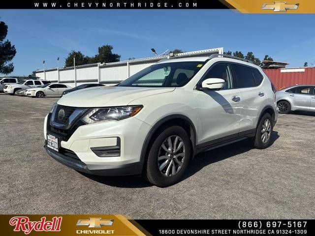 2018 Nissan Rogue SV FWD photo