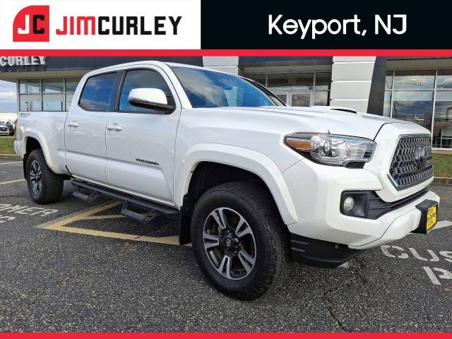 2018 Toyota Tacoma TRD Sport 4WD photo