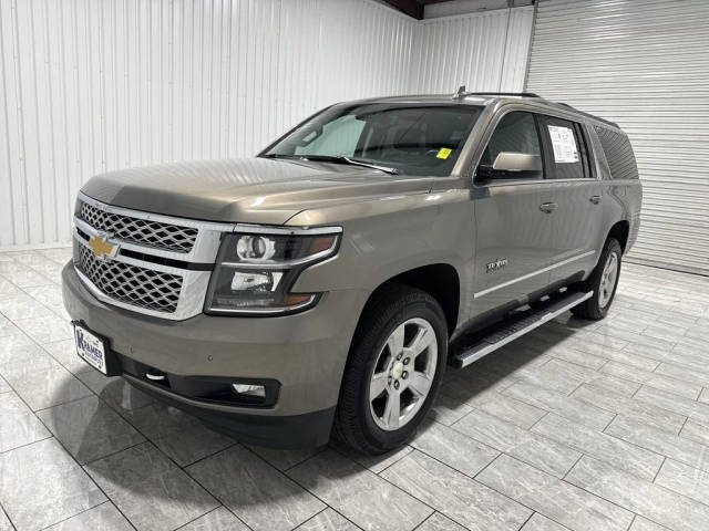 2019 Chevrolet Suburban LT RWD photo