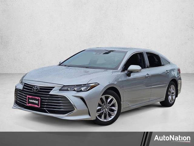 2019 Toyota Avalon XLE FWD photo