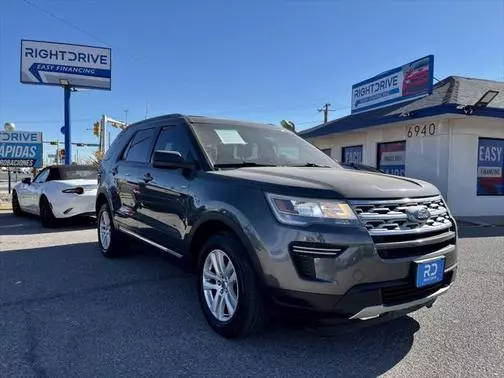 2018 Ford Explorer XLT 4WD photo