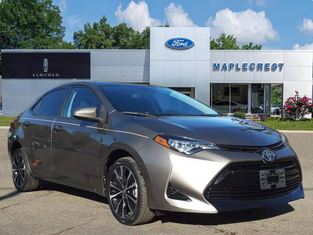 2019 Toyota Corolla LE FWD photo