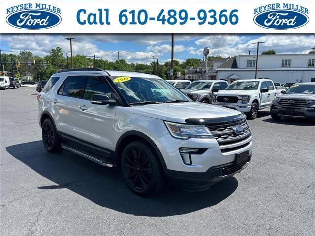 2019 Ford Explorer XLT 4WD photo