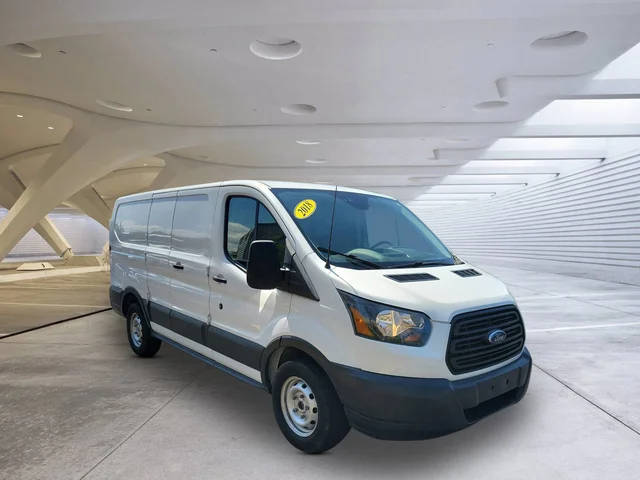 2018 Ford Transit Van  RWD photo