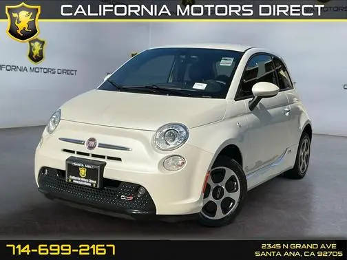 2018 FIAT 500e  FWD photo