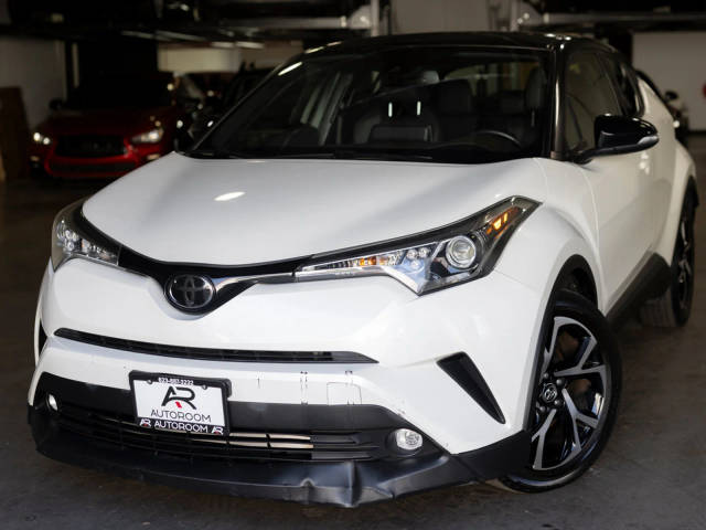 2019 Toyota C-HR Limited FWD photo