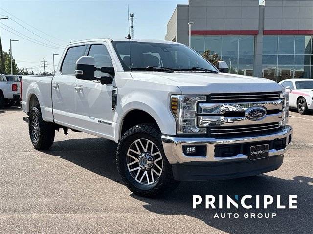 2019 Ford F-250 Super Duty LARIAT 4WD photo