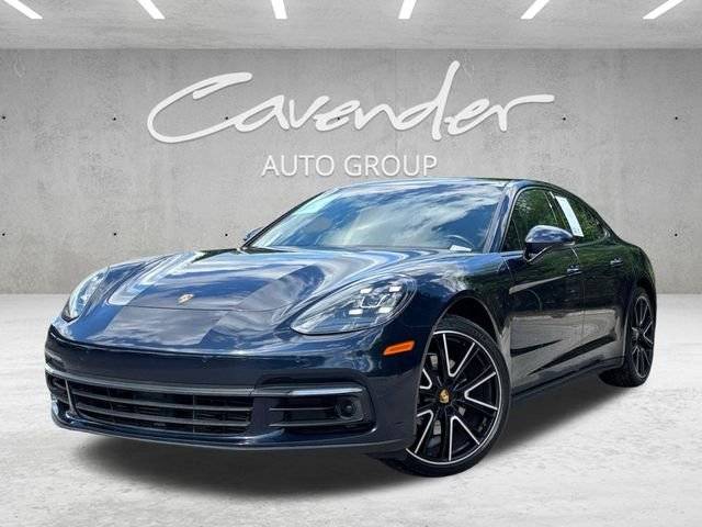 2018 Porsche Panamera 4 AWD photo