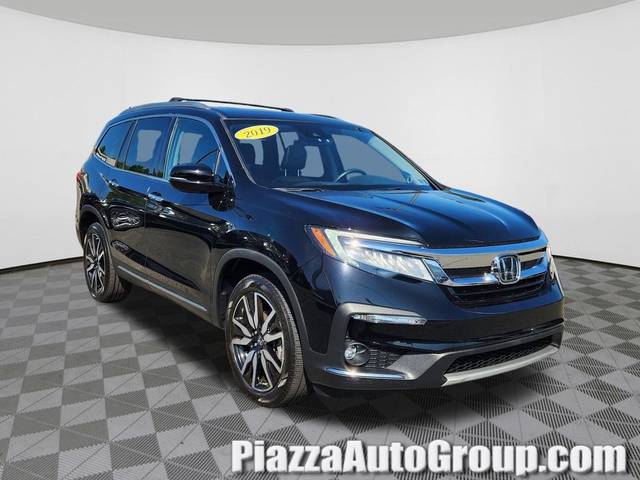 2019 Honda Pilot Touring 7-Passenger AWD photo