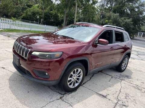 2019 Jeep Cherokee Latitude Plus 4WD photo