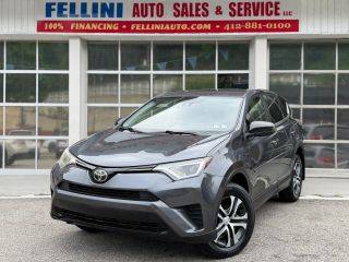 2018 Toyota RAV4 LE AWD photo