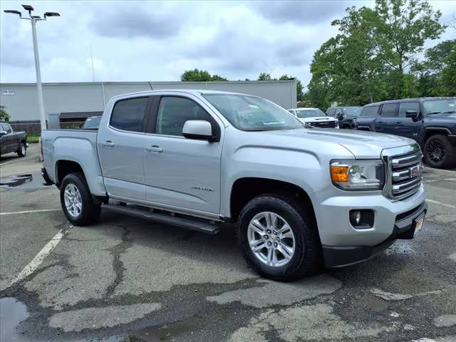 2019 GMC Canyon 4WD SLE 4WD photo