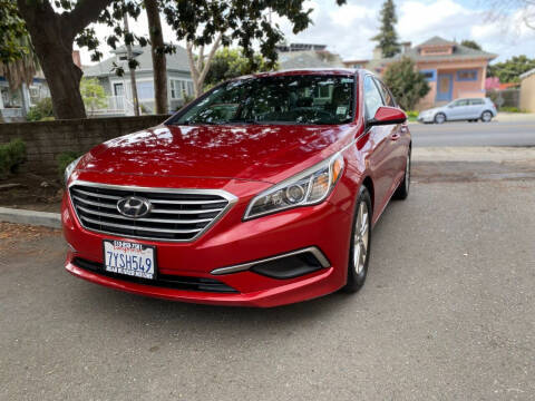 2017 Hyundai Sonata 2.4L FWD photo