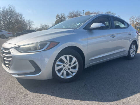 2017 Hyundai Elantra SE FWD photo
