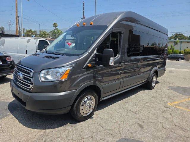 2018 Ford Transit Passenger Wagon XLT RWD photo