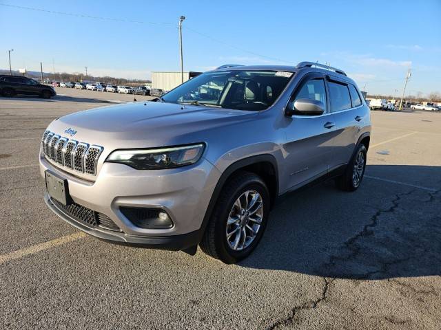2019 Jeep Cherokee Latitude Plus 4WD photo